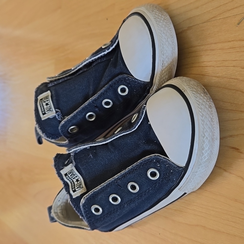Converse, size 10, guc